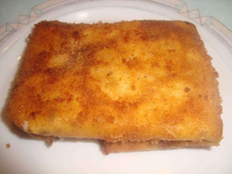Réaliser une crêpe au fromage et aux oeufs